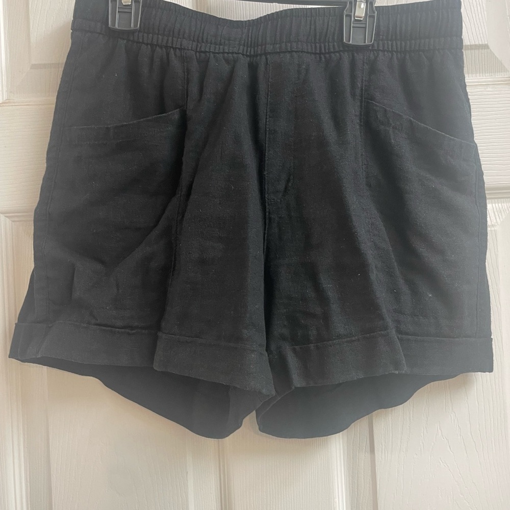 High rise, linen drawstring shorts